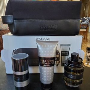 Viktor&Rolf Toiletry Kit